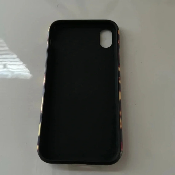 iPhone XR Cover - Picture 2 of 2